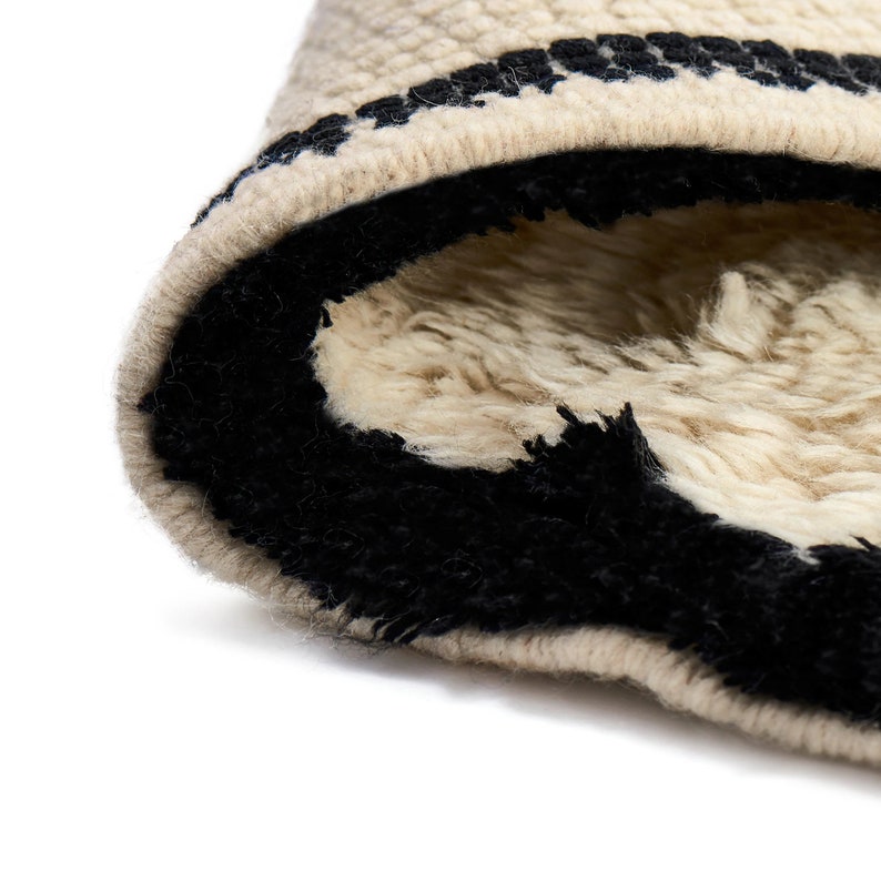 white and black Mrirt carpet| soft wool |customize your size| moroccan rug