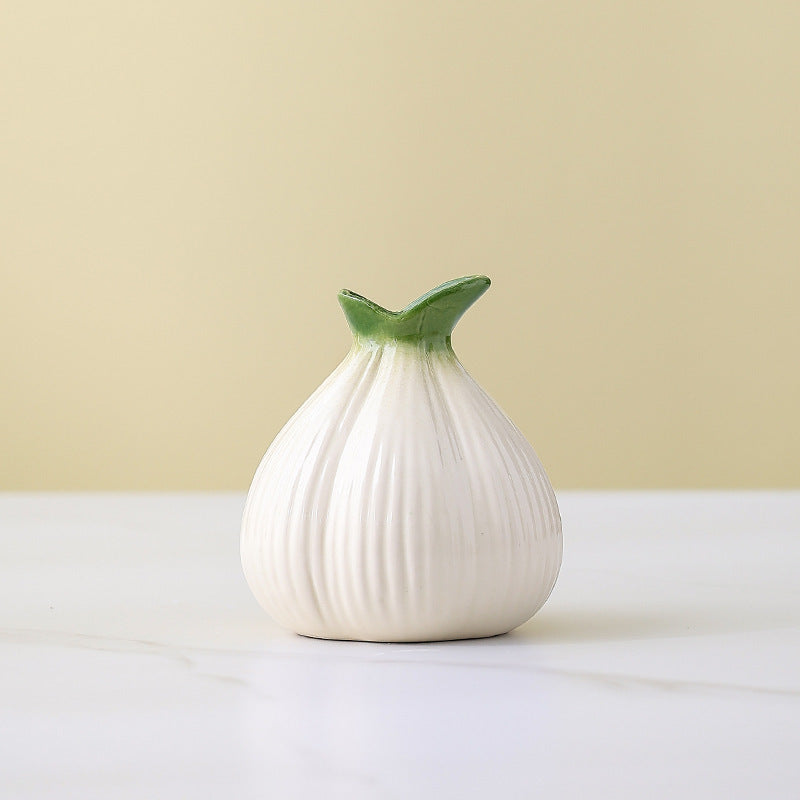 Art Onion Vase Ceramic Small Hydroponic Vase