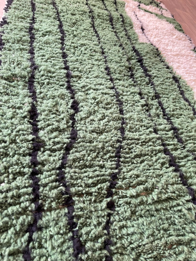 Green beni ouarine rug| soft wool |customize your size