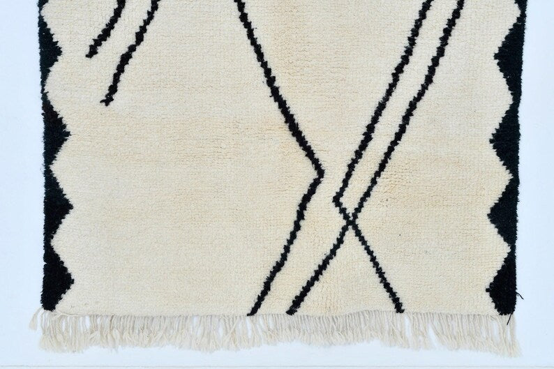 White mrirt carpet| soft wool |customize your size| moroccan rug