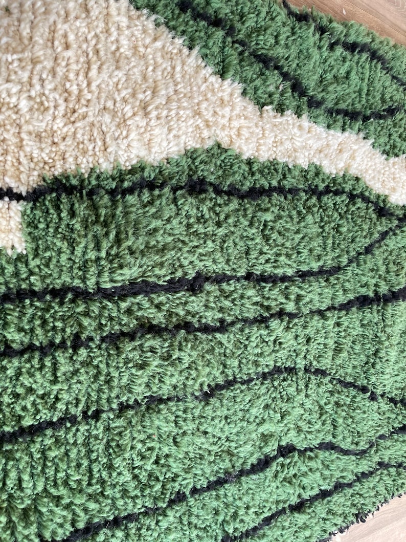 Green beni ouarine rug| soft wool |customize your size