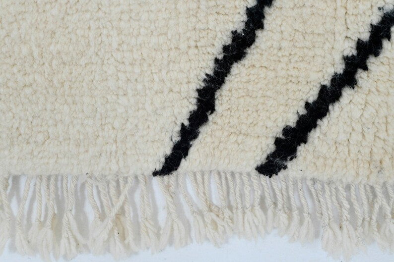 White mrirt carpet| soft wool |customize your size| moroccan rug