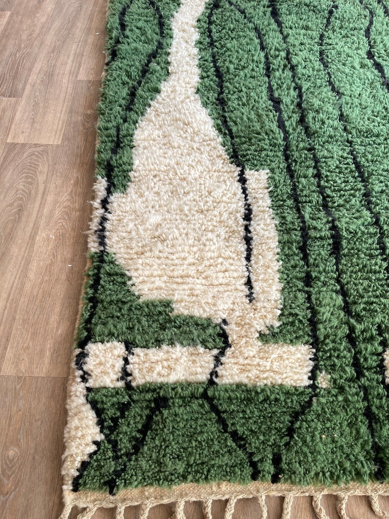 Green beni ouarine rug| soft wool |customize your size