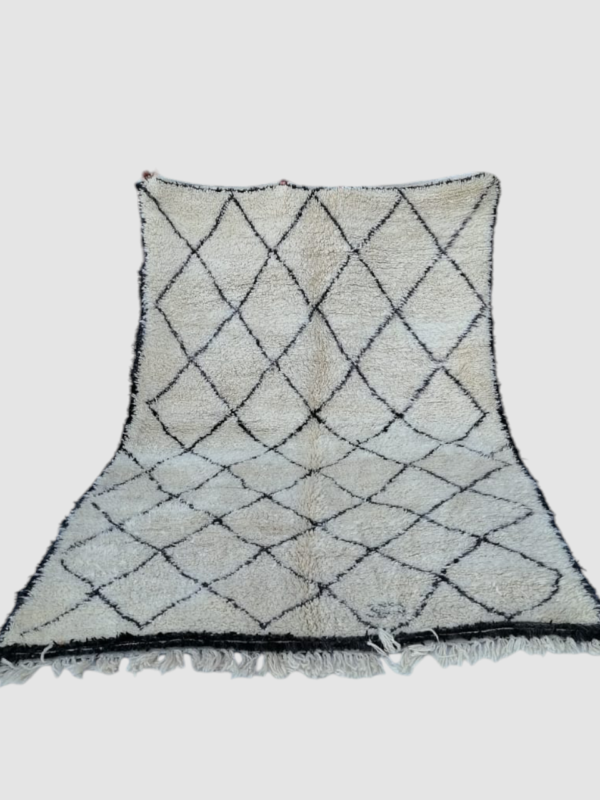 Beni Ourain Moroccan Rug – Timeless Elegance Unique from the High Atlas | 278cm X 186cm | White - Image 2