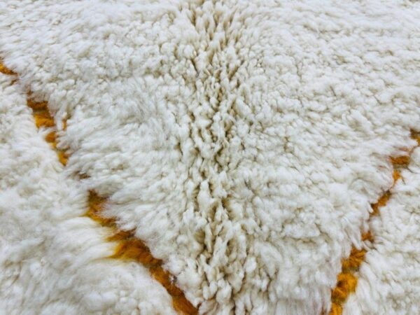 Beni ourain rug - Moroccan rug - Custom size rug -Gold and white - Image 4