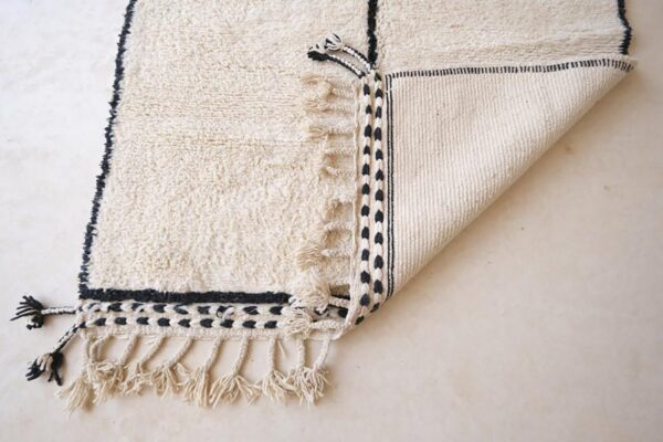beni ouarine rug - Moroccan rug - Custom size rug - Image 8