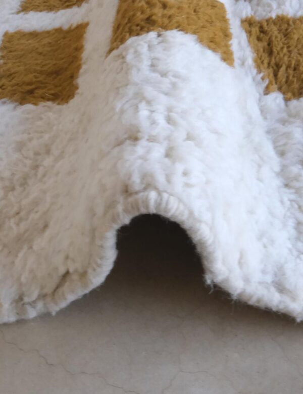 beni ouarine rug - Moroccan rug - Custom size rug - Image 8