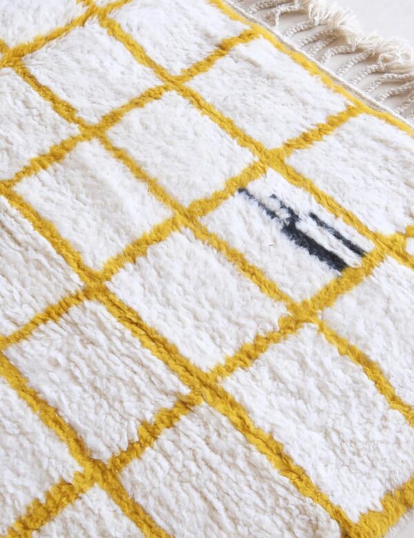 beni ouarine rug - Moroccan rug - Custom size rug - Image 5