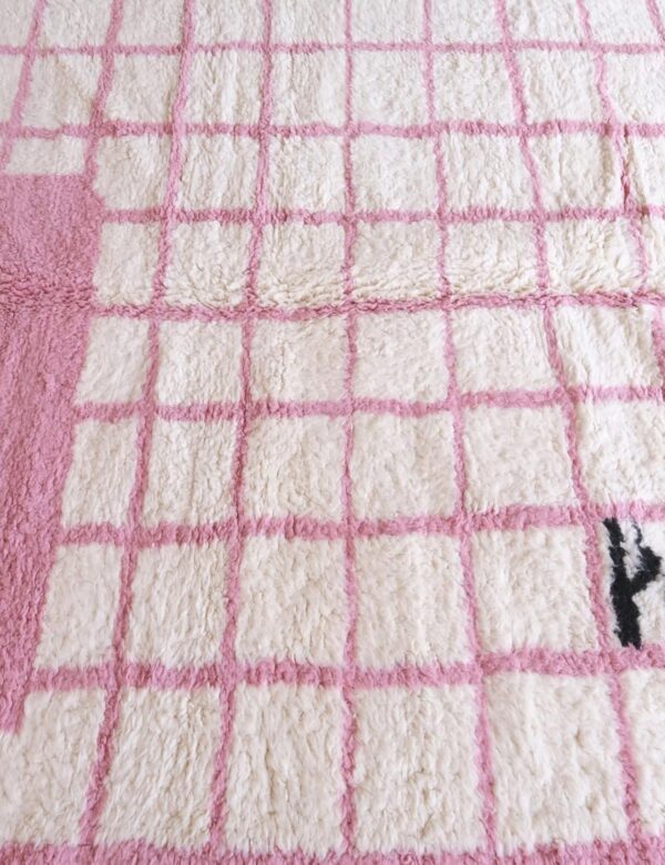 beni ouarine rug - Moroccan rug - Custom size rug - Image 3
