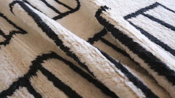 beni ouarine rug - Moroccan rug - Custom size rug - Image 7