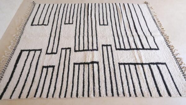 beni ouarine rug - Moroccan rug - Custom size rug - Image 4
