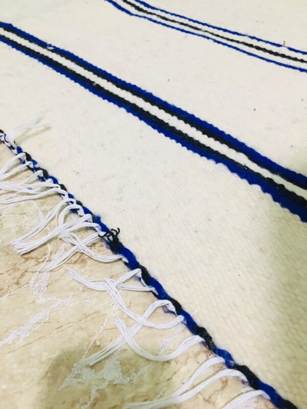 WHITE AND BLUE moroccan rugs "TAHNDIRT" 330cm x 187cm   10.8268ft x 6.13517ft - Image 3